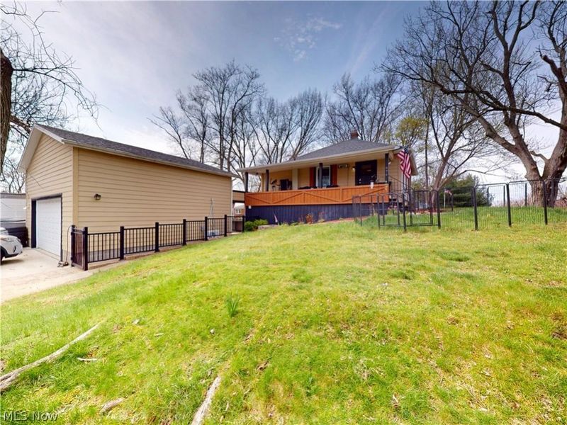 674 Portage Lakes Drive, Akron, OH 44319 Photo 1