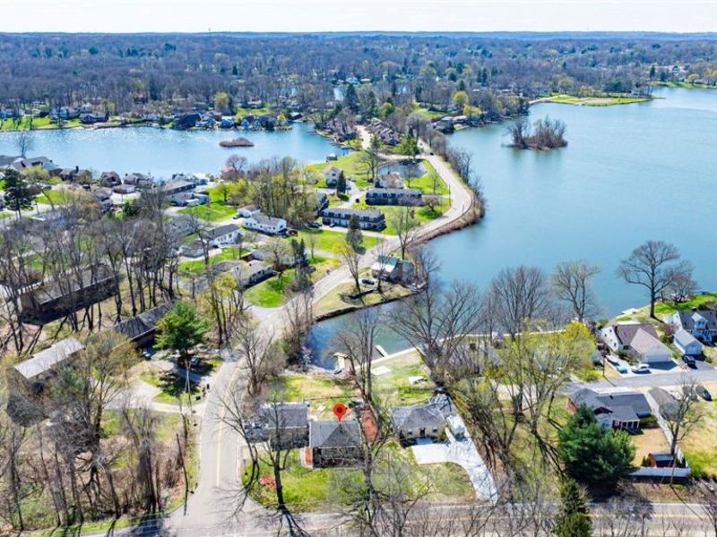 674 Portage Lakes Drive, Akron, OH 44319 Photo 10