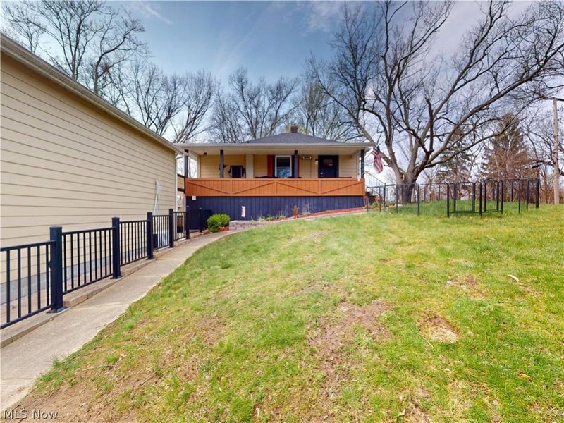 674 Portage Lakes Drive, Akron, OH 44319 Photo 2