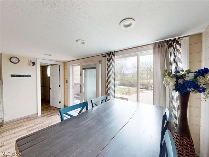 674 Portage Lakes Drive, Akron, OH 44319 Photo 23