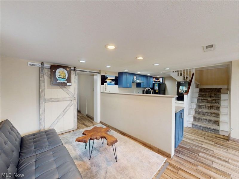 674 Portage Lakes Drive, Akron, OH 44319 Photo 24