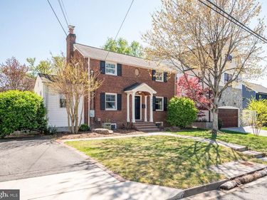 6034 21ST STREET N, ARLINGTON, VA 22205