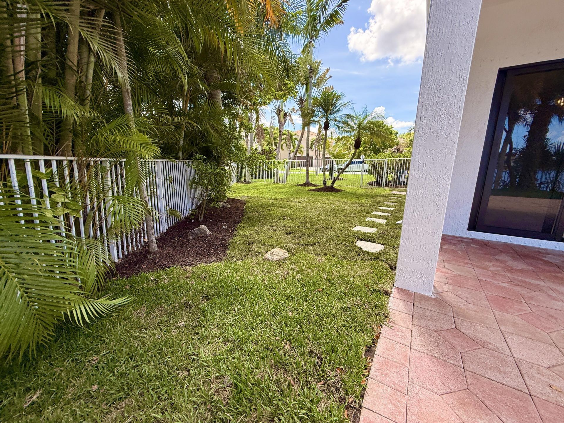 1324 Beacon Circle, Wellington, FL 33414 Photo