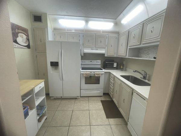 2821 Somerset Drive, Unit 118, Lauderdale Lakes, FL 33311