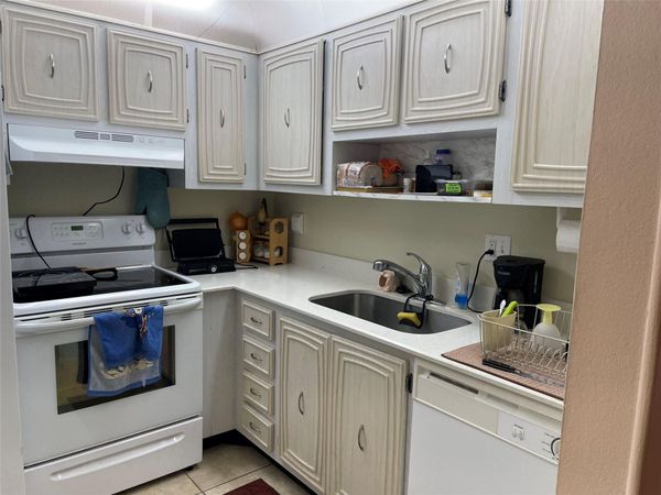 2821 Somerset Drive, Lauderdale Lakes, FL 33311