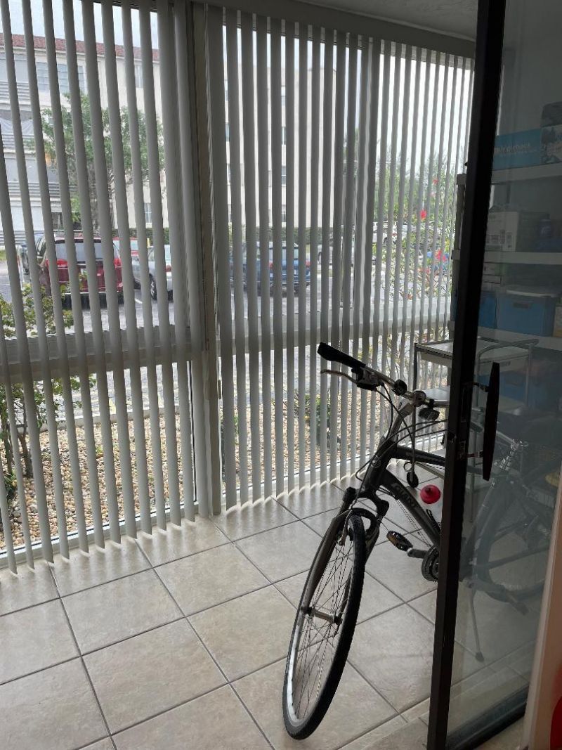 2821 Somerset Drive, Unit 118, Lauderdale Lakes, FL 33311 Photo