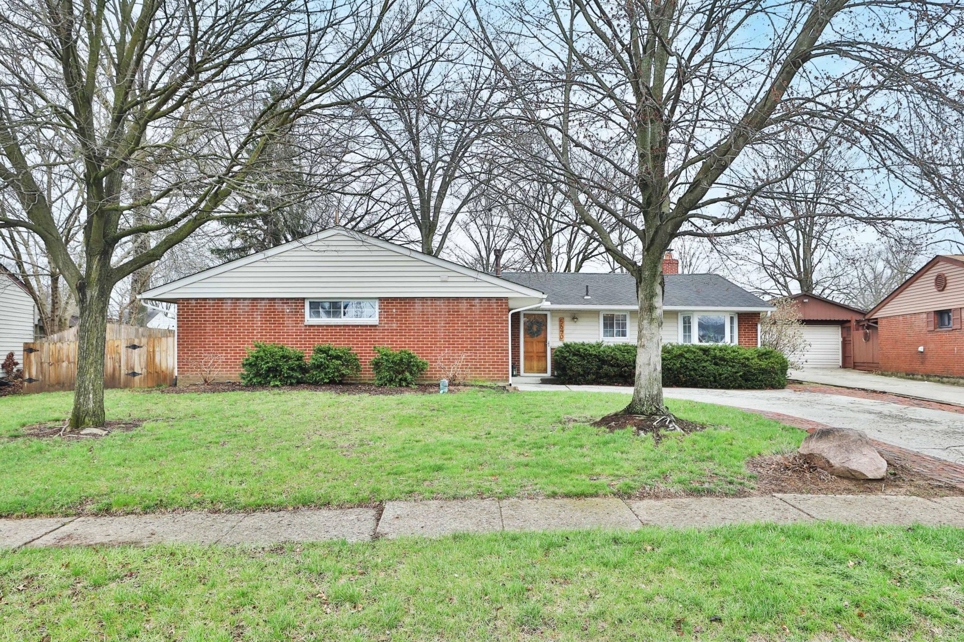 5650 Copenhagen Drive, Westerville, OH 43081 Main Photo