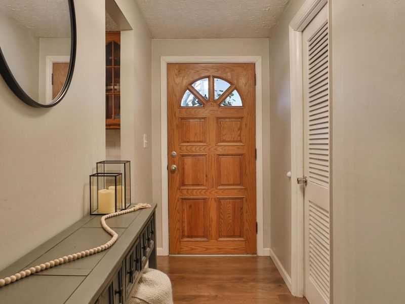 5650 Copenhagen Drive, Westerville, OH 43081 Photo 4