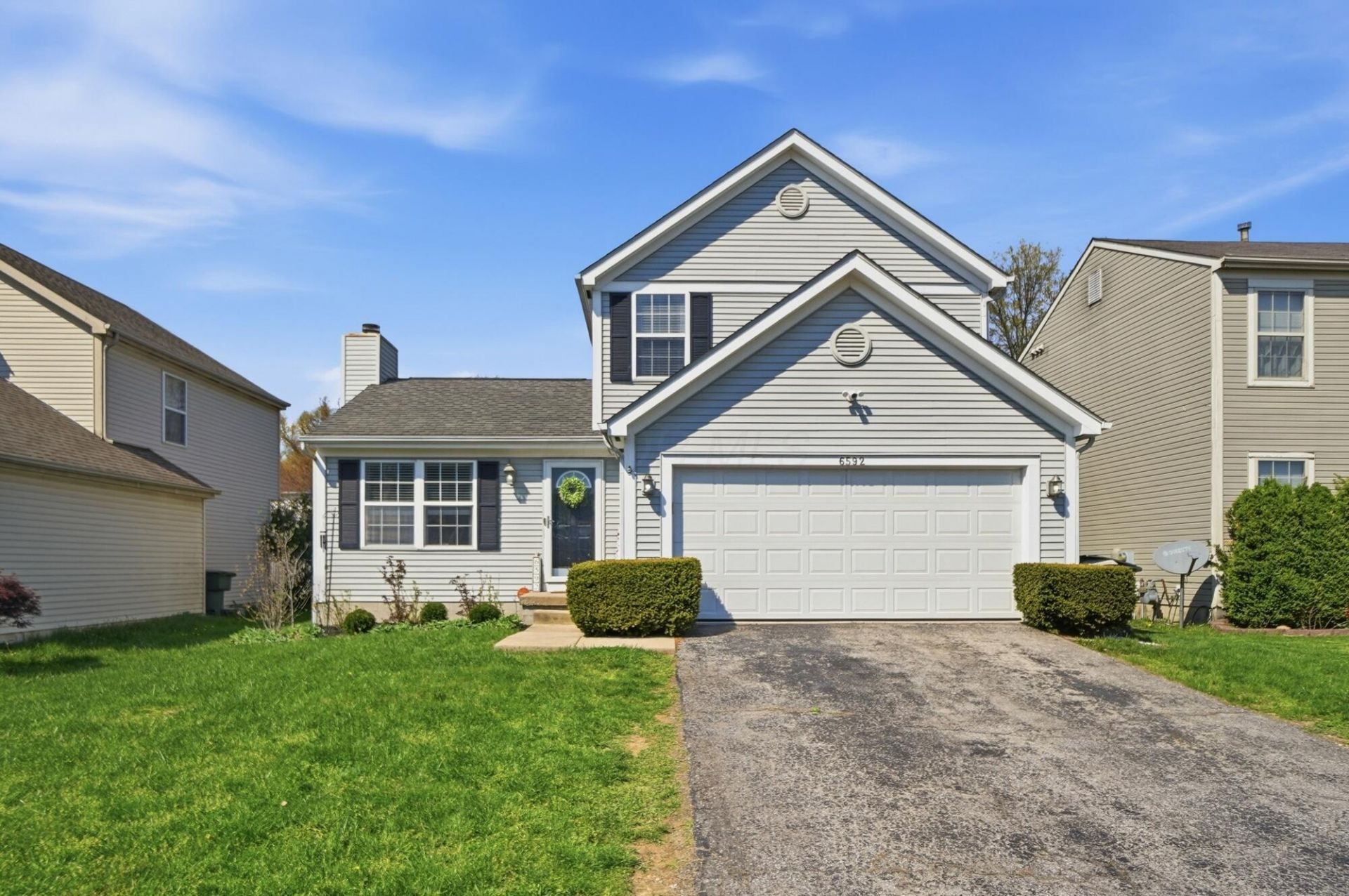 6592 Warriner Way, Canal Winchester, OH 43110 Main Photo