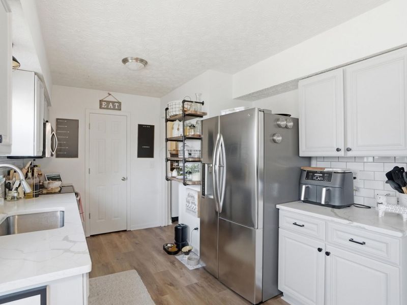 6592 Warriner Way, Canal Winchester, OH 43110 Photo 13