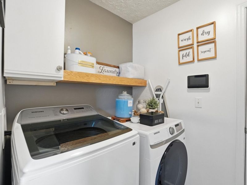 6592 Warriner Way, Canal Winchester, OH 43110 Photo 16