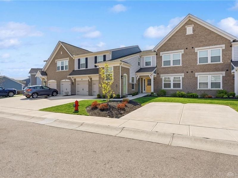 141 Old Pond Road, Springboro, OH 45066 Photo 1