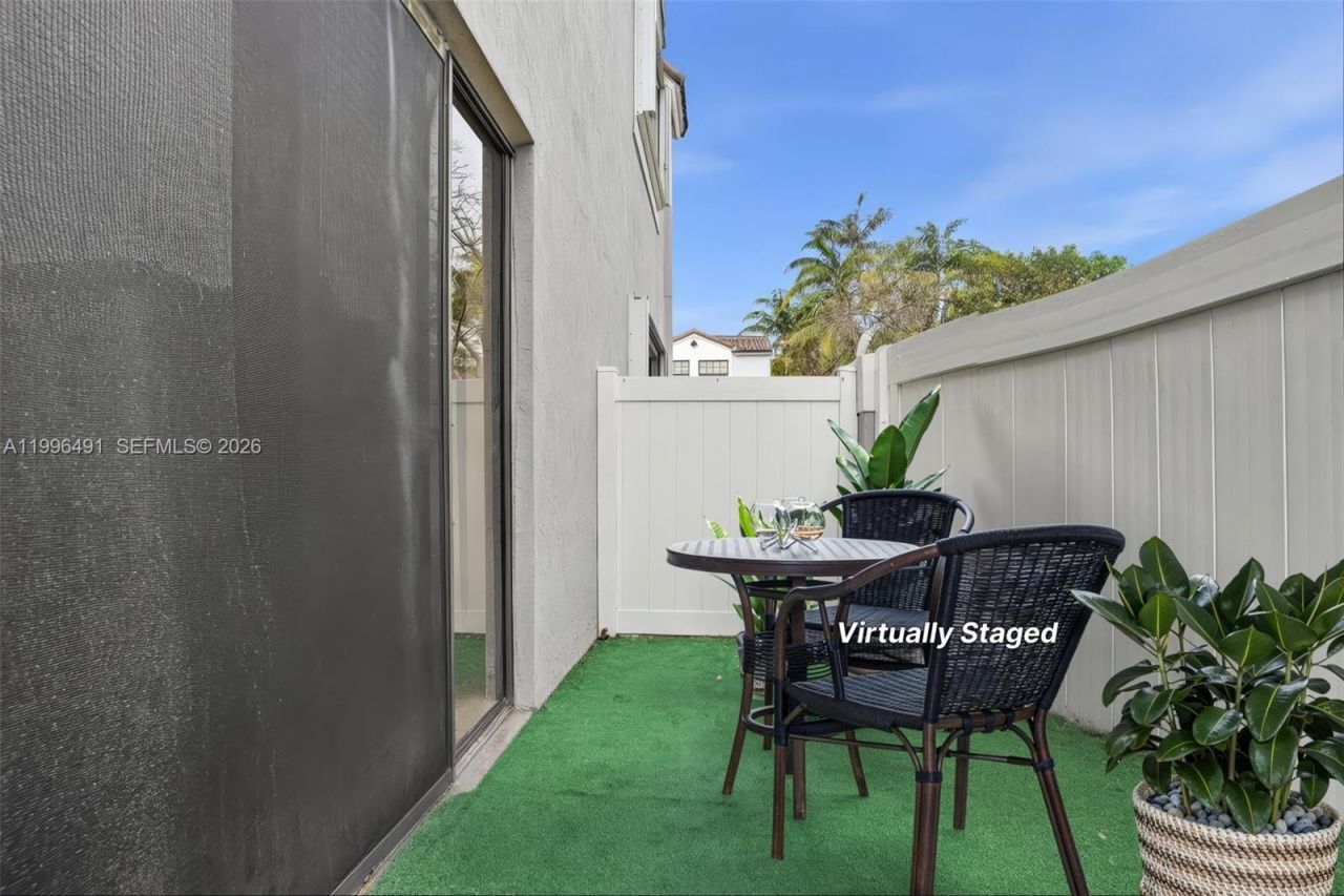 11719 NW 11th St, Pembroke Pines, FL 33026 Photo