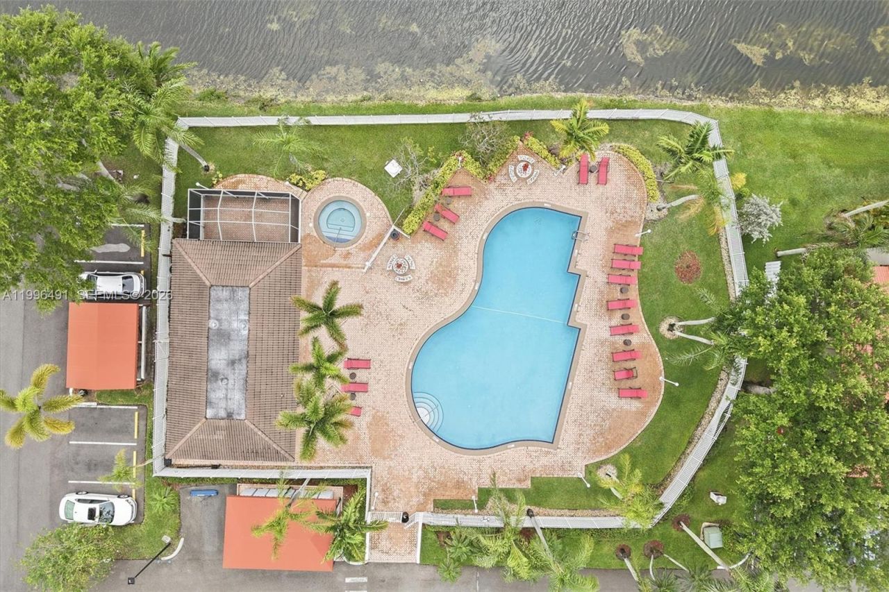 11719 NW 11th St, Pembroke Pines, FL 33026 Photo