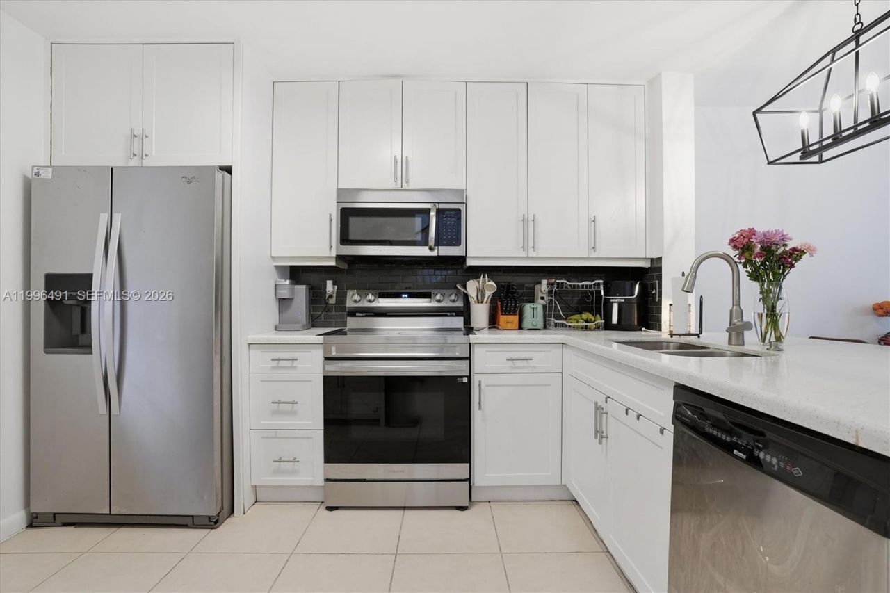 11719 NW 11th St, Pembroke Pines, FL 33026 Photo