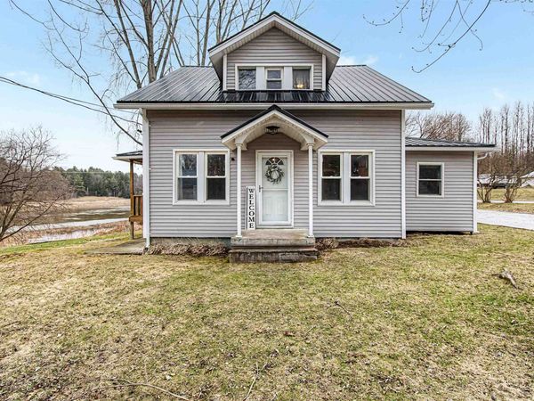 423 Highgate Road, Highgate, VT 05459