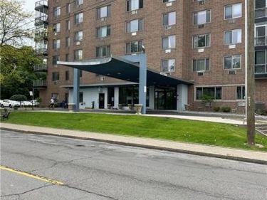 151 Buffalo Avenue, Unit 611, Niagara Falls, NY 14303