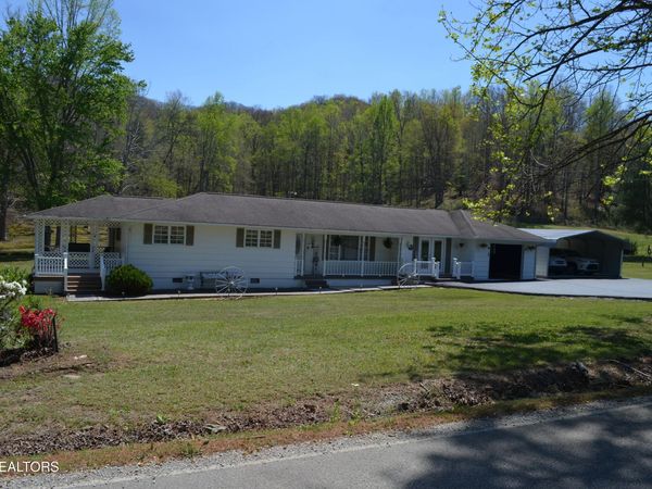 1391 Norma Rd, Huntsville, TN 37756