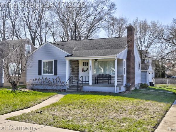 1402 E Lincoln Avenue, Royal Oak, MI 48067