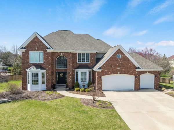 1720 Baybrook Lane , Naperville, IL 60564