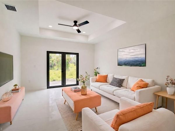 700 E 12th ST, Unit A & B, LEHIGH ACRES, FL 33972