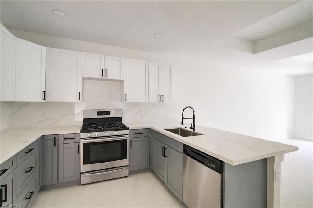 700 E 12th St, Unit A & B, Lehigh Acres, FL 33972 Photo