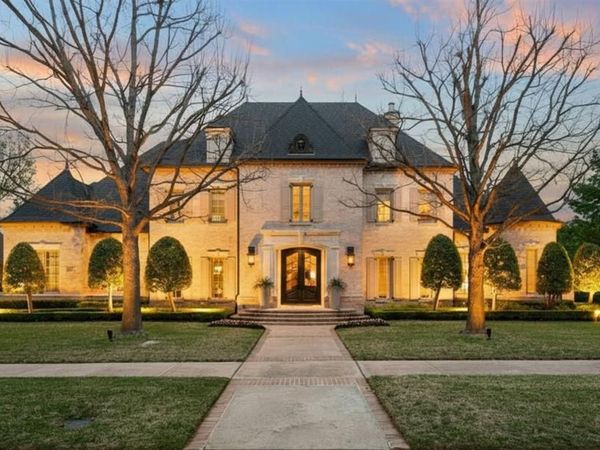 6801 Westmont Drive , Colleyville, TX 76034