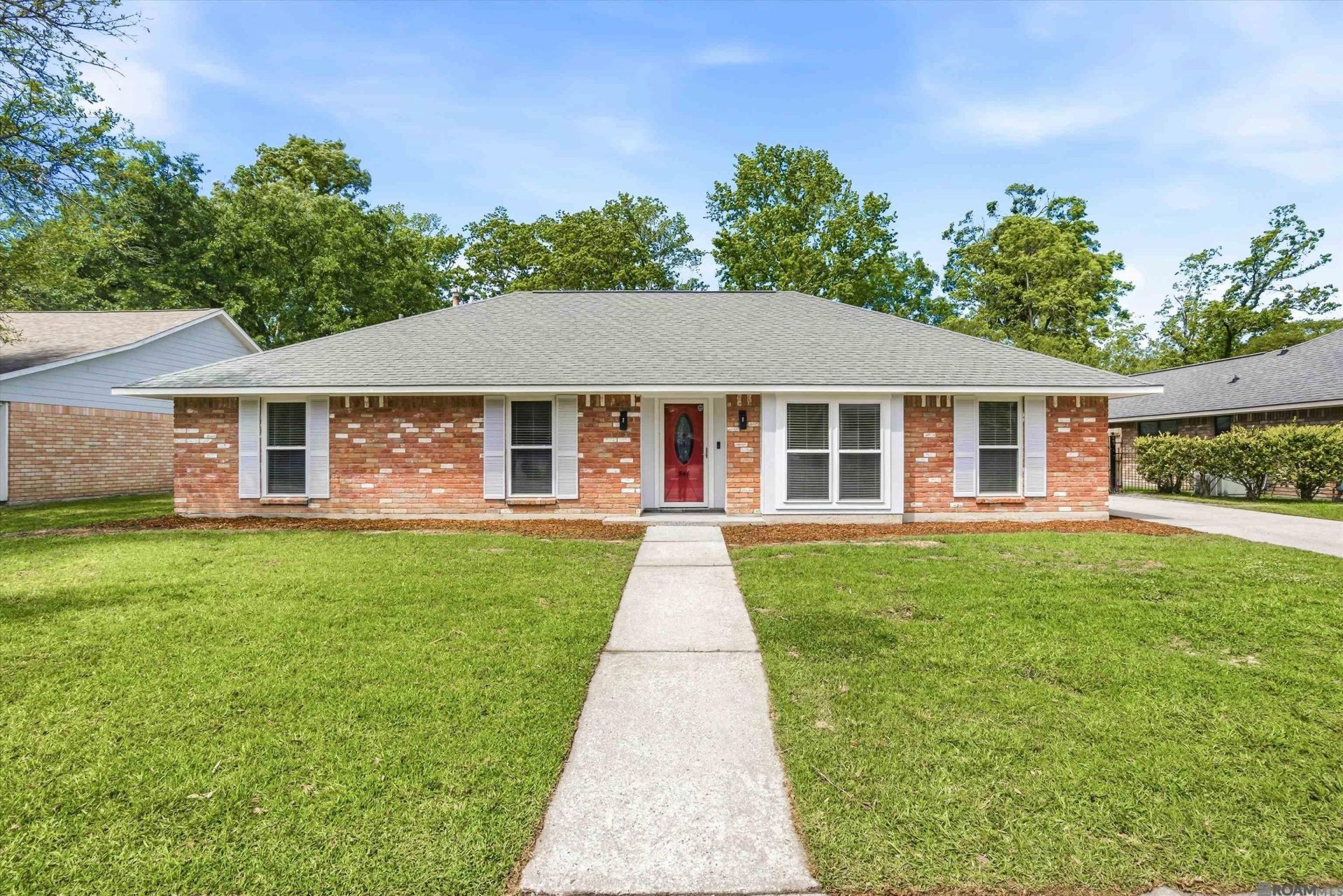 946 Shadybrook Dr, Baton Rouge, LA 70816 Main Photo
