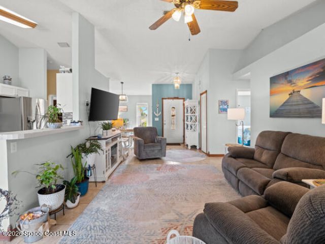 1670 Barnes Avenue NW , Palm Bay, FL 32907 Photo