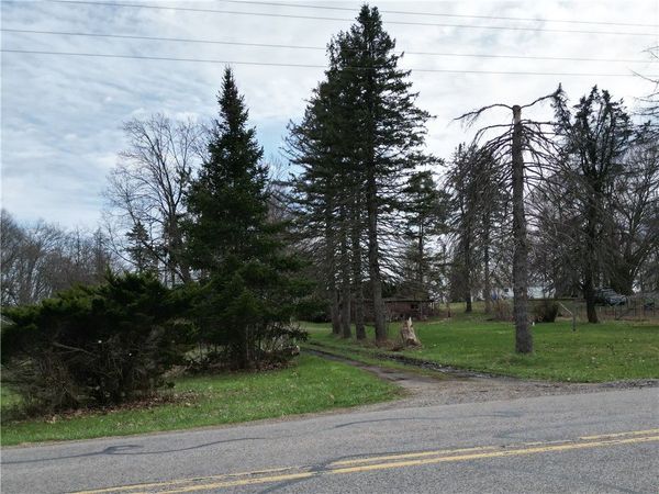 523 Unionville Rd, Butler, PA 16001