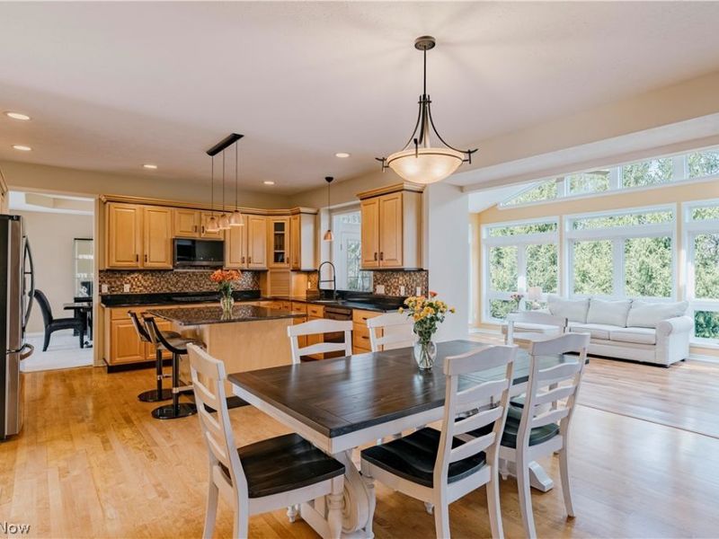 28495 Blue Pond Trail, Solon, OH 44139 Photo 12