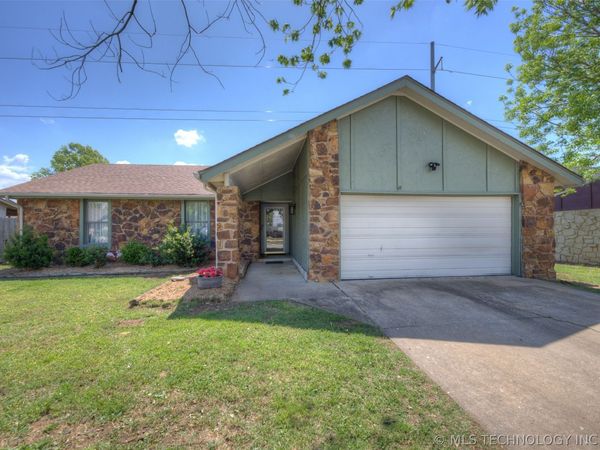 506 W Trinidad Drive , Sand Springs, OK 74063