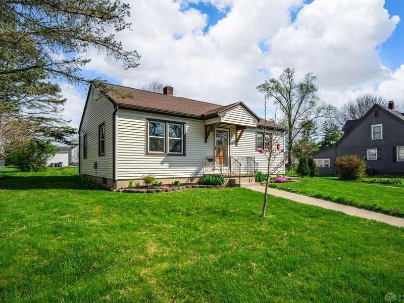 309 W Walnut Street, Farmersville, OH 45325 Photo 2