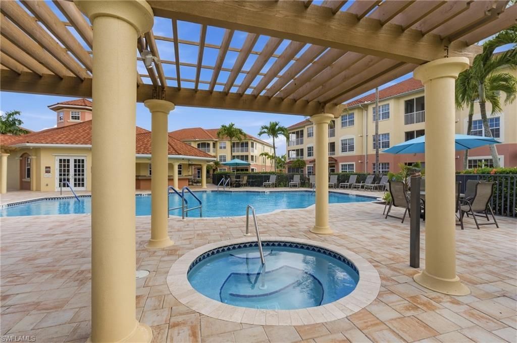 1133 Van Loon Commons Cir, Unit 302, Cape Coral, FL 33909 Photo