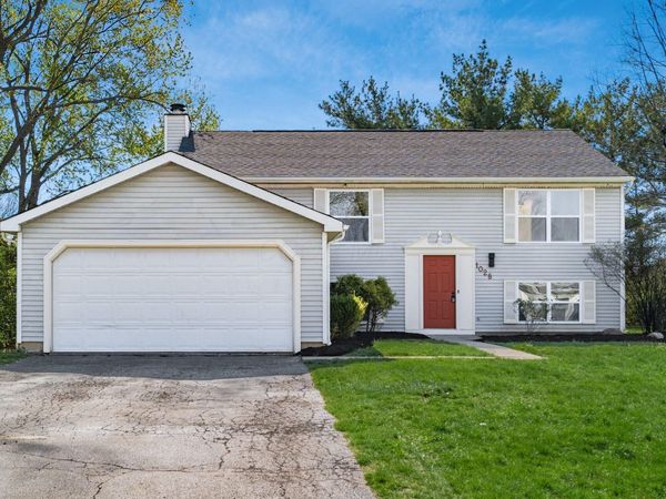 1028 Newfields Lane , Westerville, OH 43081