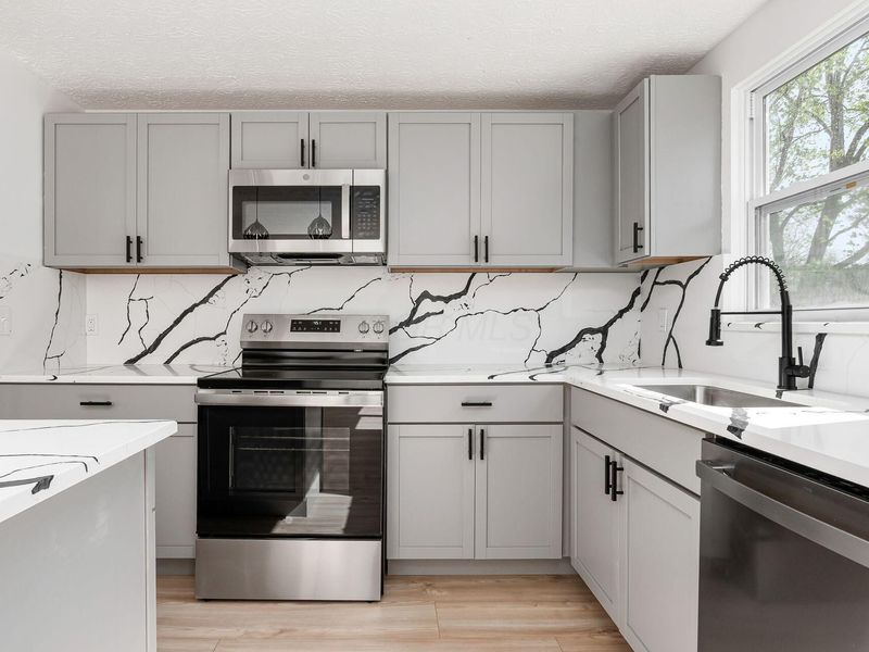 1028 Newfields Lane , Westerville, OH 43081 Photo 16