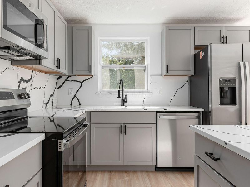 1028 Newfields Lane , Westerville, OH 43081 Photo 18