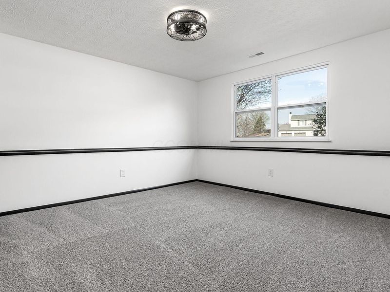 1028 Newfields Lane , Westerville, OH 43081 Photo 40