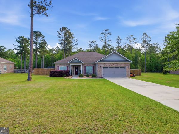 127 Weatherstone Way, Statesboro, GA 30458