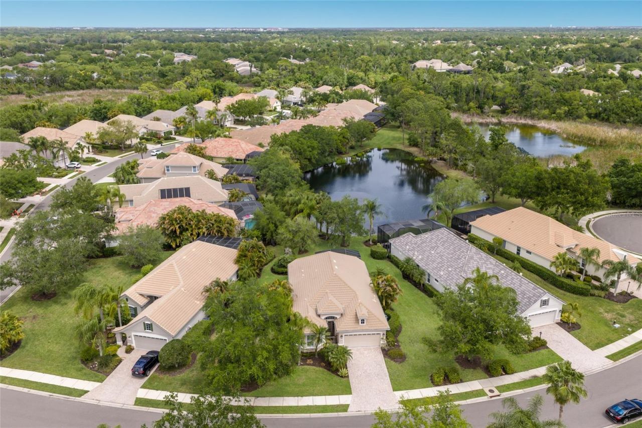 11709 Strandhill Court, Lakewood Ranch, FL 34202 Photo