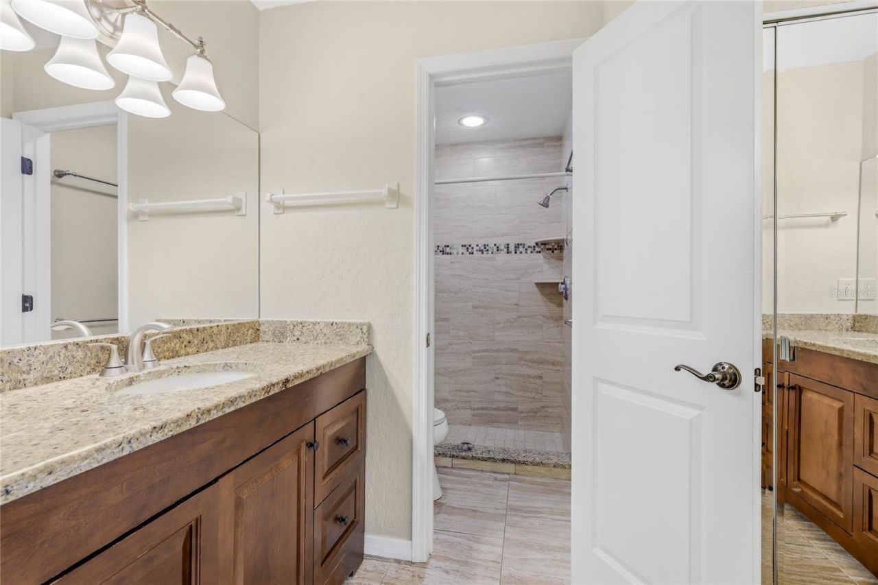 5272 Box Turtle Circle, Sarasota, FL 34232 Photo