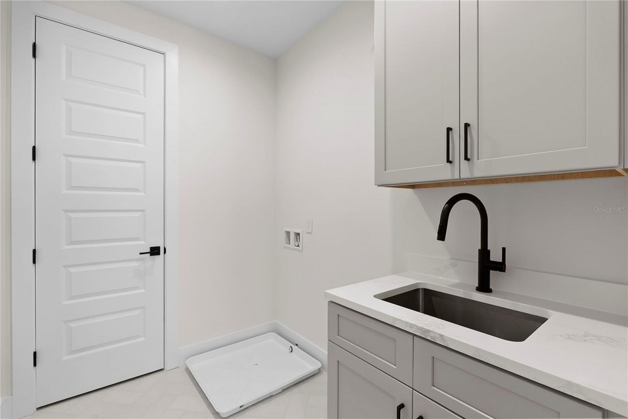 2505 Amherst Avenue, Orlando, FL 32804 Photo