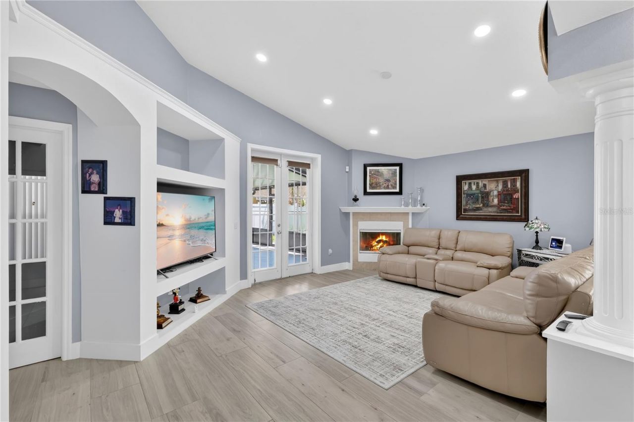 107 Thornbury Lane , Kissimmee, FL 34744 Photo