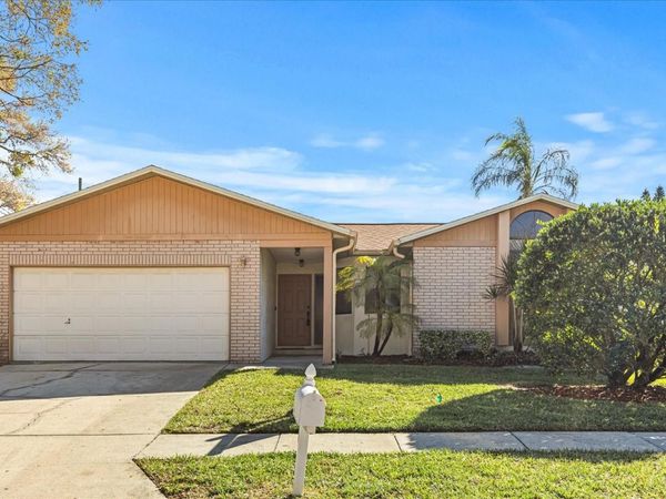 2483 ISLANDER COURT , PALM HARBOR, FL 34683