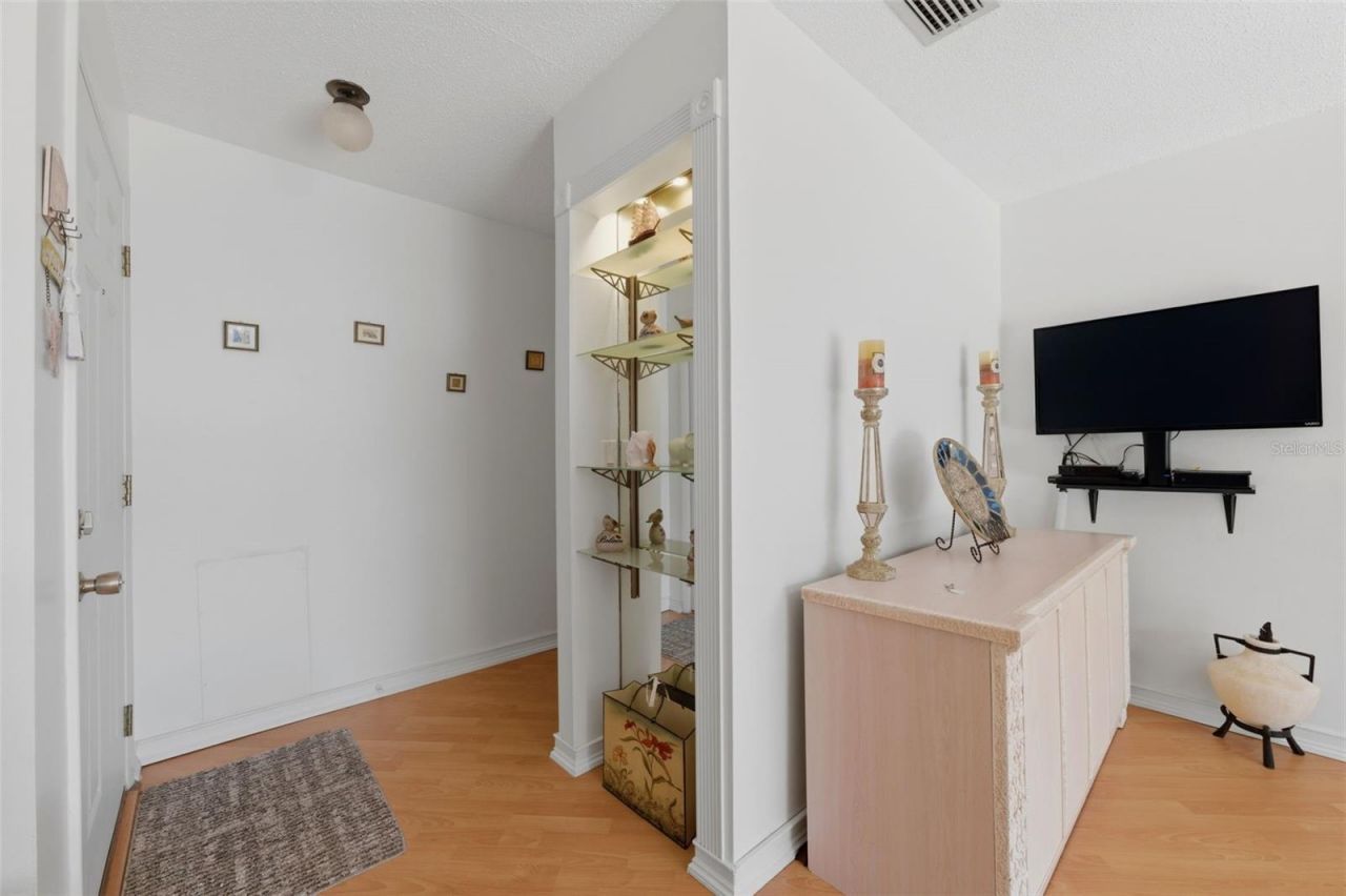 3810 37th Street S, Unit 63, Saint Petersburg, FL 33711 Photo