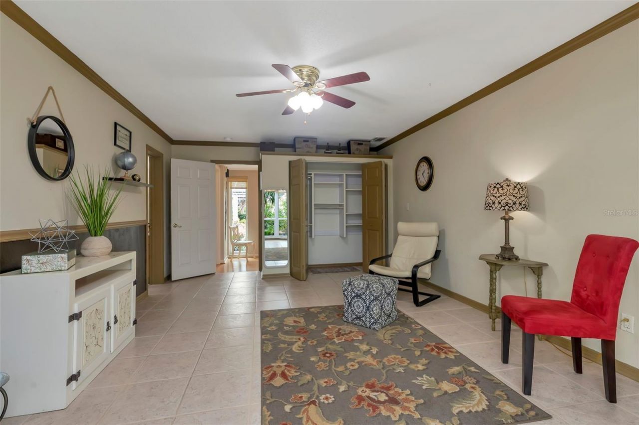 8233 Forest Circle, Seminole, FL 33776 Photo