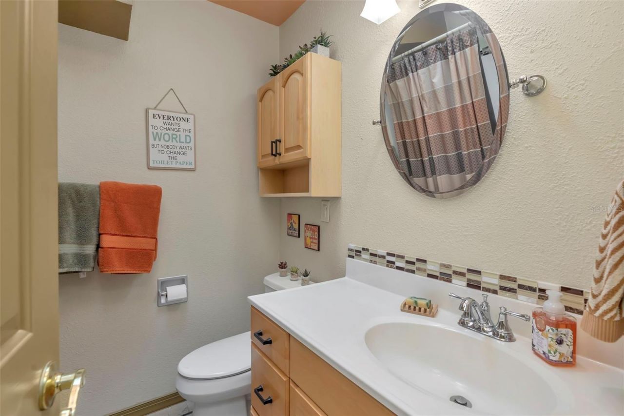 8233 Forest Circle, Seminole, FL 33776 Photo