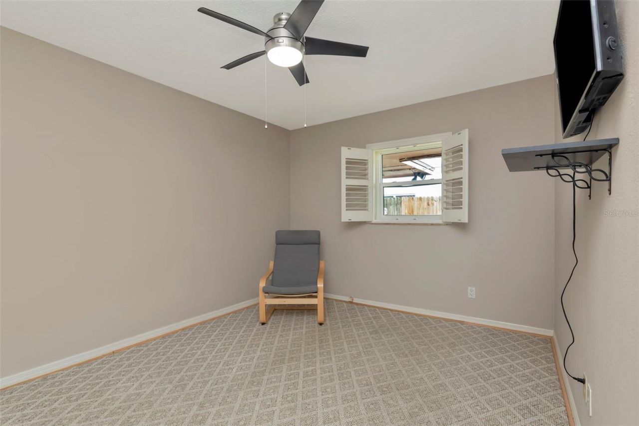 8233 Forest Circle, Seminole, FL 33776 Photo