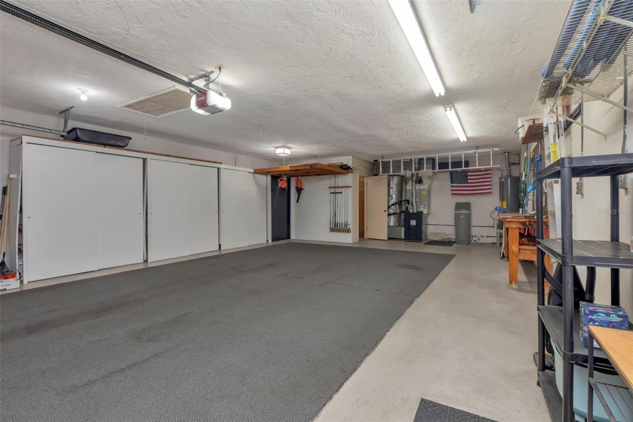 8233 Forest Circle, Seminole, FL 33776 Photo