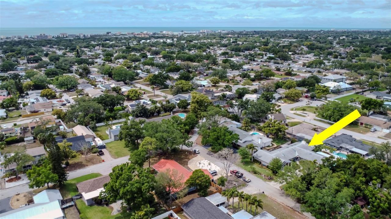 8233 Forest Circle, Seminole, FL 33776 Photo